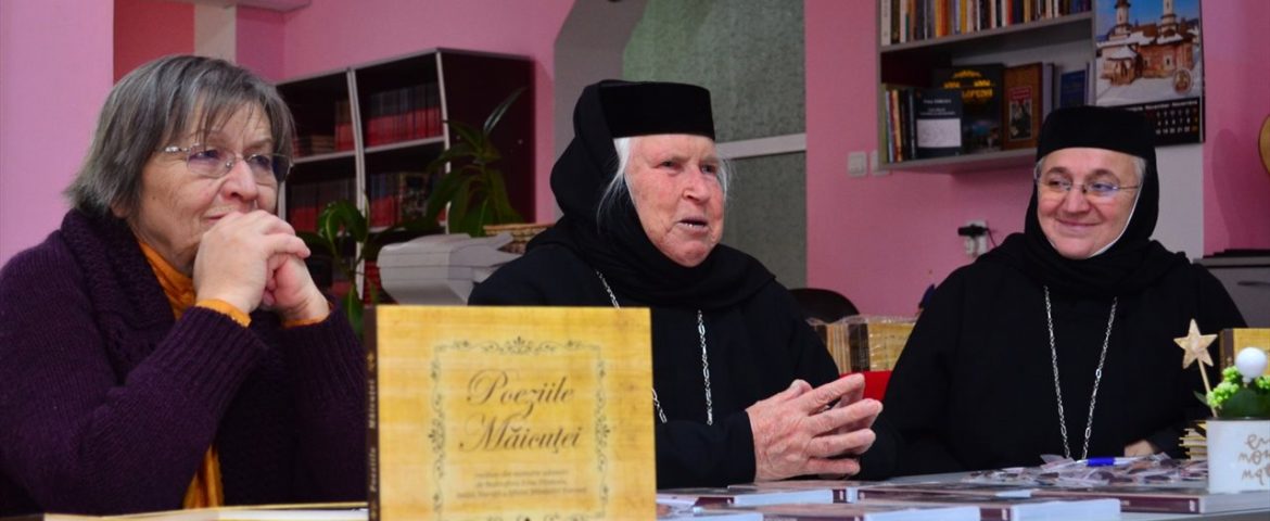 Întâlnire de suflet la Colegiul “Mihai Băcescu” cu Maica Stavroforă Irina Pântescu de la Mănăstirea Voroneț