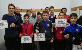 Pugiliștii clubului Șomuz Fălticeni au obținut 6 medalii la “Cupa 1 Decembrie” organizată la Onești