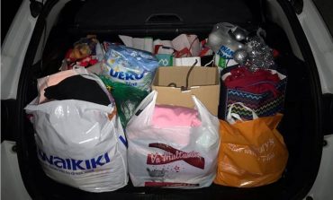 Voluntarii "Aripi în Europa" din Fălticeni au ajutat de Crăciun 19 persoane defavorizate