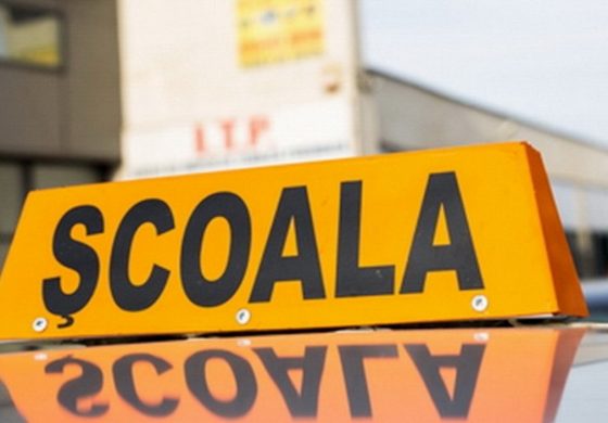 Activitățile de examinare pentru obținerea permisului de conducere se suspendă pentru 30 de zile