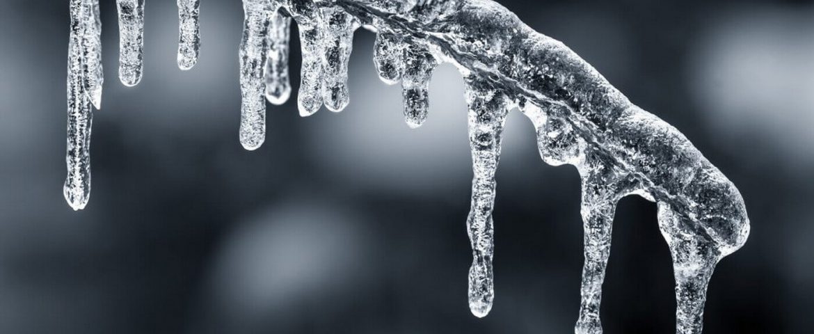 Cea mai geroasă zi din această iarnă. Minus 22 de grade Celsius la Găinești, minus 18 la Mălini și minus 15 la Fălticeni