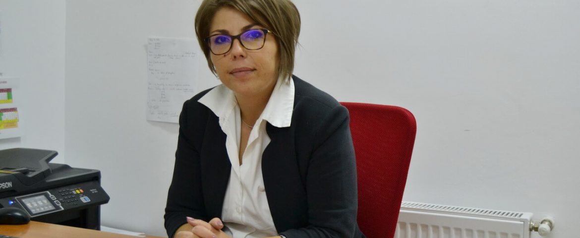 Profesoara Oana Șorodoc are singura notă de 10 din cadrul concursului pentru posturile de directori de școli