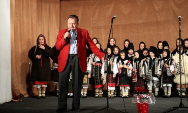 Concert de colinde dedicat aniversării Clubului Copiilor din Fălticeni. Instituția va împlini în curând 60 de ani