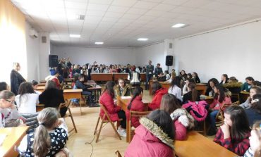 La Fălticeni s-a desfășurat Concursul Interjudeţean „Numai poetul...” organizat de Școala Gimnazială “Ioan Ciurea”
