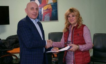 Maria Tomescu anunță semnarea unui contract de 6 milioane de lei pentru reabilitarea Școlii „Nicolae Stoleru”