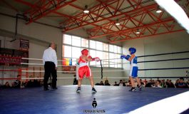 Zeci de tineri pugilişti au urcat în ring la Memorialul "Mihai Vasilache" de la Fălticeni
