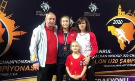 Profesorul fălticenean Cătălin Știrbu este un tată fericit: Fiica acestuia este campioană națională și balcanică