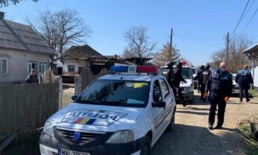 Polițiștii din Dolhasca monitorizează respectarea ordonanțelor militare. Zeci de persoane legitimate în zona Gulia