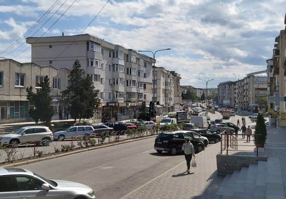 Consumatorii din Fălticeni vor fi conectați la noua rețea de apă de pe bulevardul Revoluției