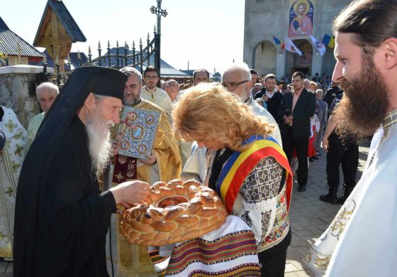 Epitaf pentru „copilul răsfățat al Bucovinei”