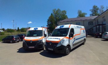 Spitalul din Fălticeni are două ambulanțe noi