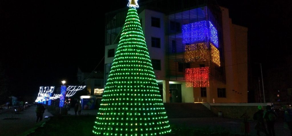 Luminile de sărbători vor fi aprinse pe 5 decembrie