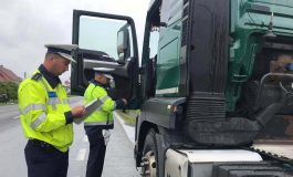 Camion confiscat de polițiști. Acțiune pe raza comunei Boroaia pentru combaterea delictelor silvice