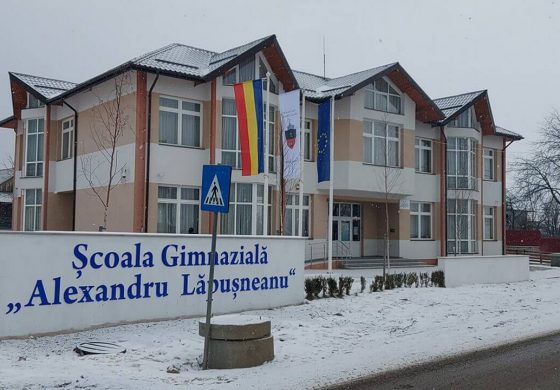 Scenarii schimbate în patru școli. Toți elevii din Găinești Herla, Slatina și Hârtop revin în sălile de curs