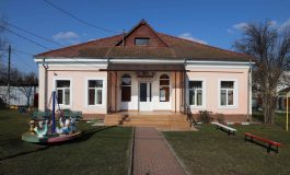Două grădinițe din Fălticeni se vor muta în casă nouă. Una dintre clădiri va fi demolată