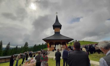 Sărbătoare și zi de hram în comuna Mălini. Credincioșii s-au rugat la Capela Sfântul Voievod Ștefan cel Mare