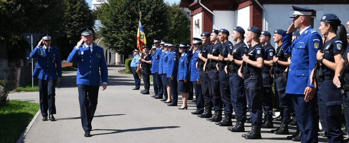 Colonelul Tudor Vladimirescu este noul comandant al Școlii de Subofițeri de Jandarmi din Fălticeni