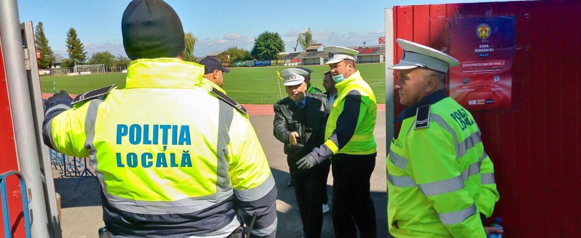 Forțe de ordine suplimentare au fost mobilizate la Fălticeni. Zeci de polițiști și jandarmi vor supraveghea meciul Șomuz – FC Voluntari