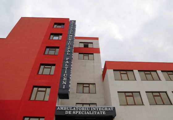 Linie de gardă nouă la spitalul din Fălticeni. 14 doctori asigură permanența medicală în sectorul COVID