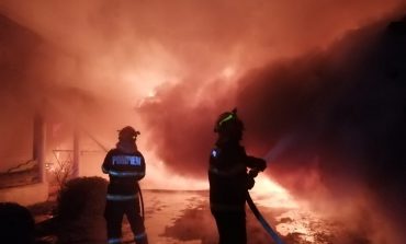 Un nou incendiu devastator în comuna Mălini. Pagube mari au fost înregistrate într-o gospodărie din satul Pâraie