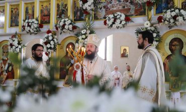 Hramul Catedralei „Învierea Domnului” din Fălticeni. Slujbă oficiată de PS Damaschin alături  de 25 de preoți