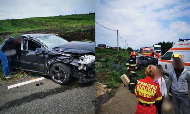 Accident pe raza localității Bunești. Două autoturisme și opt persoane sunt implicate în evenimentul rutier