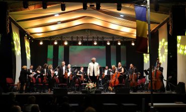 Seara simfoniilor la Fălticeni. Concert extraordinar susținut de Filarmonica „George Enescu”, soprana Nicoleta Maier și cvartetul pop-opera Dimma'S