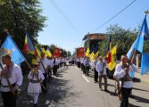 Ortodocșii de stil vechi au sărbătorit Adormirea Maicii Domnului. Amplă procesiune în municipiul Fălticeni