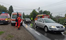 Tamponare în lanț pe raza comunei Vadu Moldovei. Cinci autovehicule s-au ciocnit. Traficul rutier nu este blocat