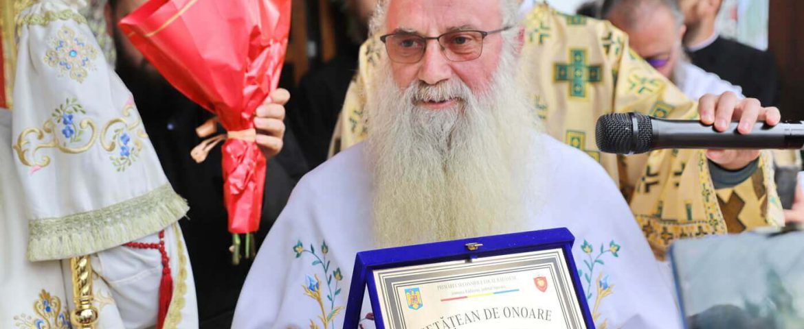 Preotul Ioan Onofrei este „Cetățean de Onoare” al comunei Rădășeni. Distincție pentru 30 de ani de aleasă slujire