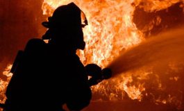 Incendiu puternic în comuna Mălini. Pensiune agroturistică în flăcări! Pompierii intervin cu 10 autospeciale