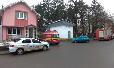 Pompierii și paramedicii au intervenit în Fălticeni. Bărbat găsit decedat într-un apartament din cartierul Maior Ioan