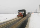 Iarna și-a intrat în drepturi. Circulația se desfășoară fără probleme pe drumurile naționale din zona Fălticeni