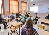 11 școli din zona Fălticeni sunt incluse în Programul „Masa Sănătoasă”. Circa 4.000 de elevi sunt beneficiari