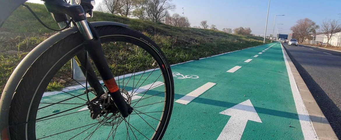 Comuna Boroaia implementează proiectul „Asigurarea infrastructurii pentru transportul verde prin crearea de piste pentru biciclete în Comuna Boroaia”