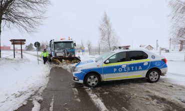 Șapte drumuri județene din zona Fălticeni au fost închise temporar. Șoferii sunt sfătuiți să evite deplasările