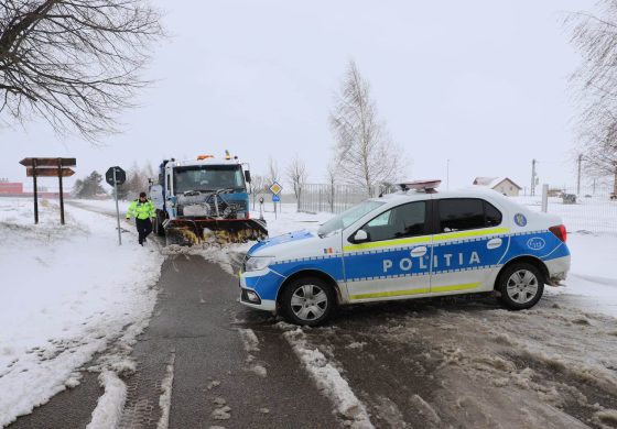Șapte drumuri județene din zona Fălticeni au fost închise temporar. Șoferii sunt sfătuiți să evite deplasările