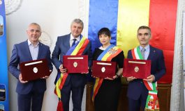Municipiul Fălticeni s-a înfrățit cu localitățile Chieri, Soroca și Kedainai. Delegațiile au semnat  actele oficiale