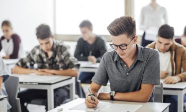 Elevii care s-au remarcat la Evaluarea Națională. Cele mai mari medii pe fiecare școală și colegiu din Fălticeni