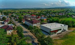 Proiecte anunțate pentru noul an școlar. Două săli de sport moderne vor fi deschise în comunele Boroaia și Slatina