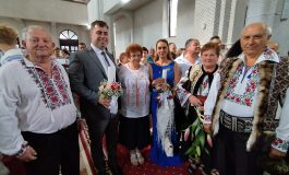 Slujbă de binecuvântare la Catedrala Învierii Domnului din Fălticeni. 56 de cupluri au sărbătorit „Nunta de Aur”