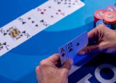 Tehnici pentru blufat în poker: Cum să le stăpânești pentru a-ți intimida adversarii