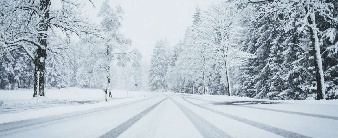 Iarna își va face apariția. Meteorologii anunță ninsori și viscol. Avertizare de Cod galben pentru județul Suceava