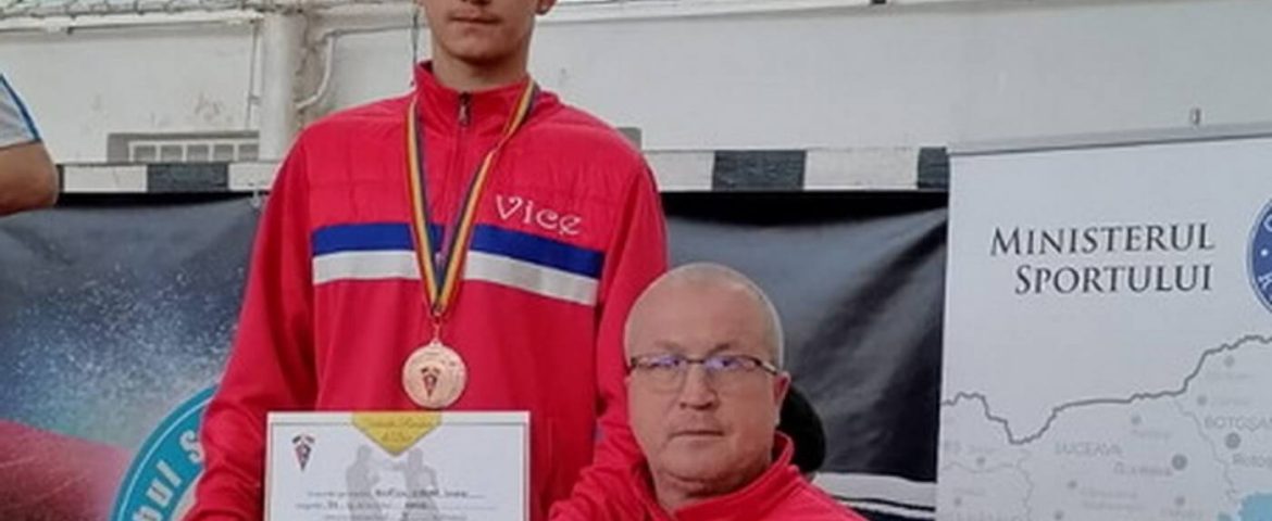 Un nou succes pentru sportivul fălticenean Iulian Buletică. Medalie de bronz cucerită la Cupa României la Box