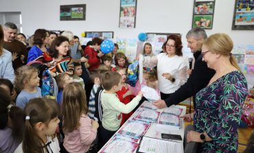 Concursul ”Penelul Fermecat” și-a desemnat câștigătorii. 300 de preșcolari din zona Fălticeni au fost premiați
