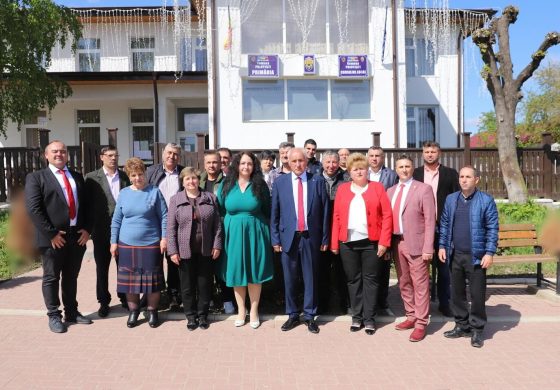 Edilul Ion Vasiliu și echipa de consilieri PSD au depus candidaturile pentru Primăria și Consiliul Local Preutești