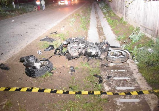 Accident cumplit pe raza orașului Dolhasca. Un motoscuter s-a făcut praf. Două persoane și-au pierdut viața