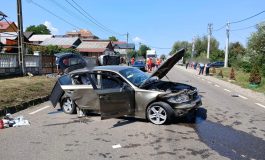 Accidentul rutier din comuna Bunești s-a produs pe fondul unei depășiri. Polițiștii au întocmit dosar penal