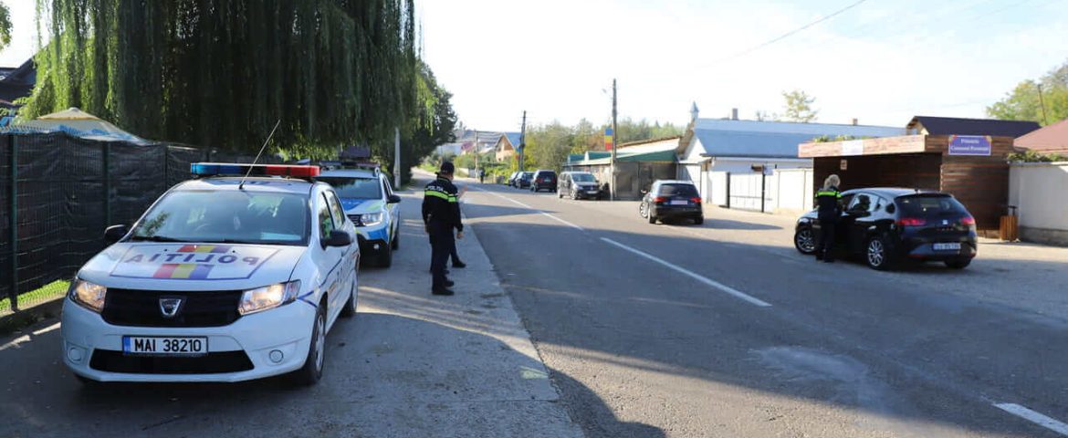 Captură în ziua alegerilor! Polițiștii SPR Preutești au depistat un fălticenean care avea 1.395  pachete de țigări