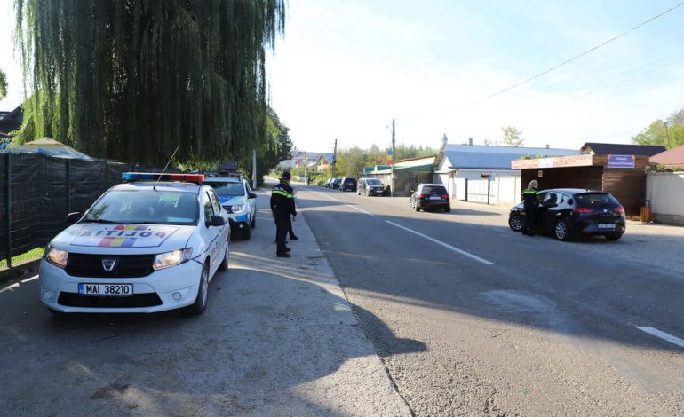 Captură în ziua alegerilor! Polițiștii SPR Preutești au depistat un fălticenean care avea 1.395  pachete de țigări